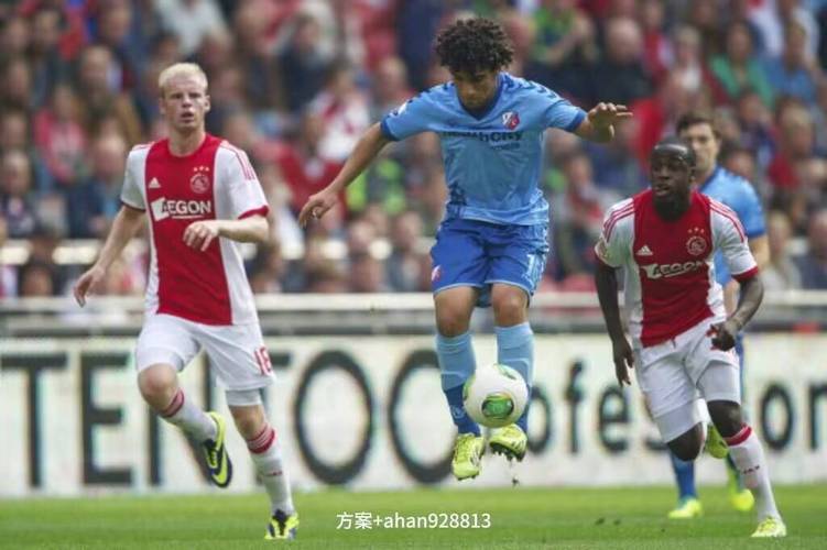 主场铁闸硬撼4500万欧尖刀！法甲冲欧战：欧塞尔死磕里尔，1数据定生死